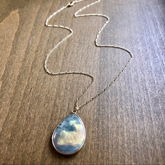 ❗️LAST❗️Labradorite Teardrop Necklace - Picture 6 of 7